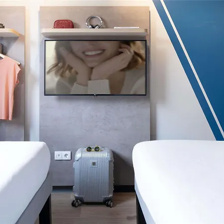 Отель Ibis Budget Centro Puerto *